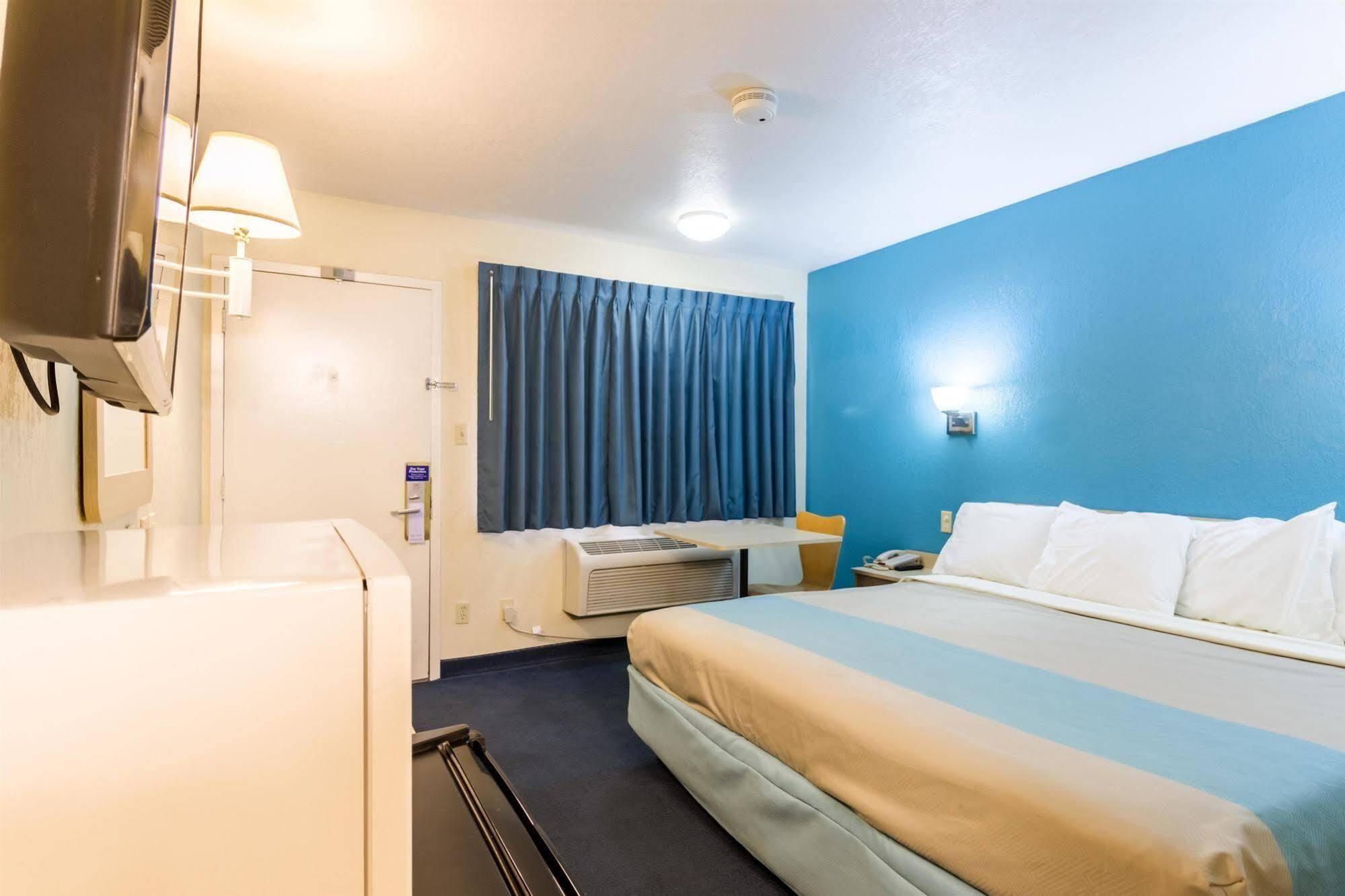 Travelodge By Wyndham Miles City Eksteriør bilde